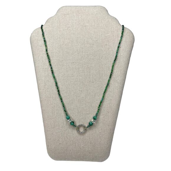 Beaded Necklace Green and Silver Tone Long Necklace Handmade - Picture 10 of 12